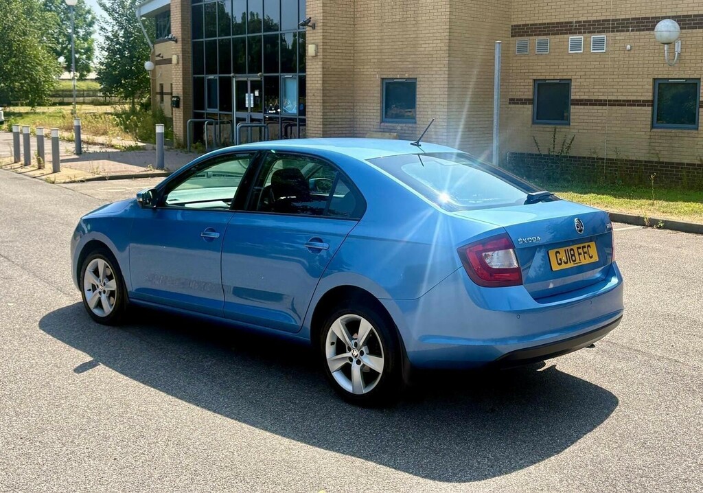 Skoda Rapid Skoda Hatchback 1.0 Tsi 110 Se Tech Blue #17
