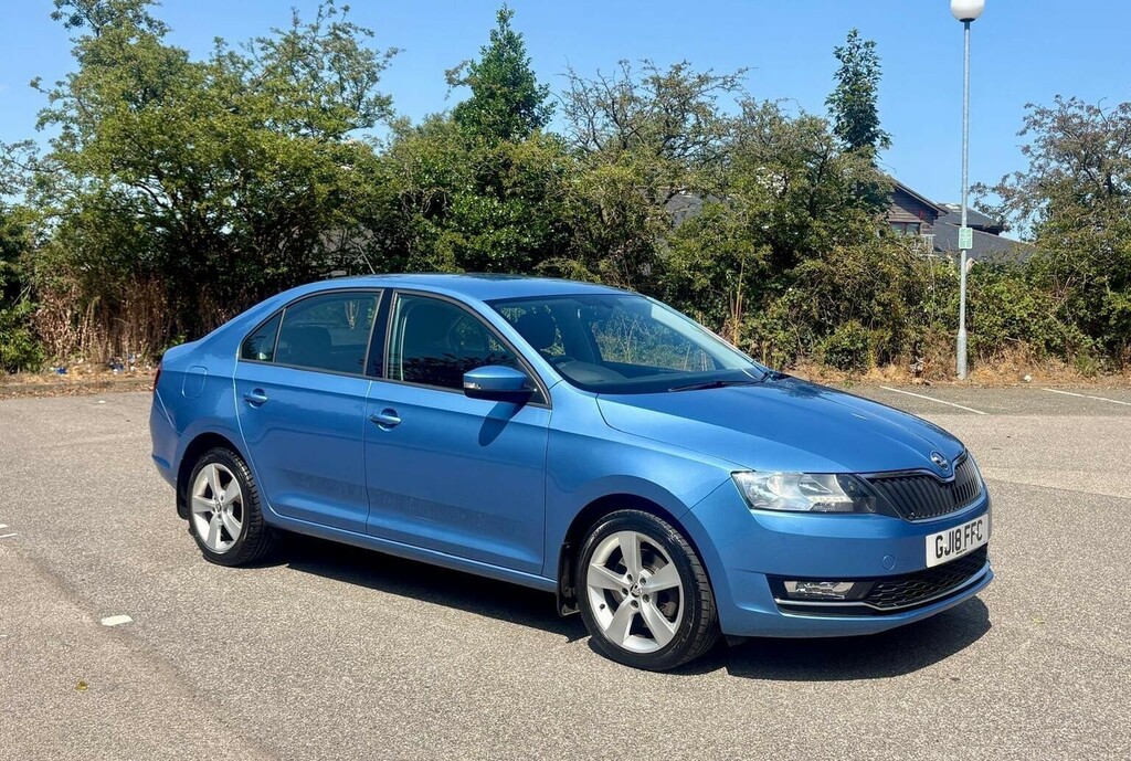 Skoda Rapid Skoda Hatchback 1.0 Tsi 110 Se Tech Blue #8