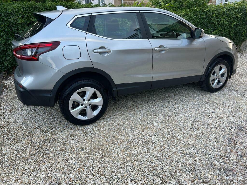 Nissan Qashqai 1.5 Dci 115 N-motion - Suv 5 Seats White #10