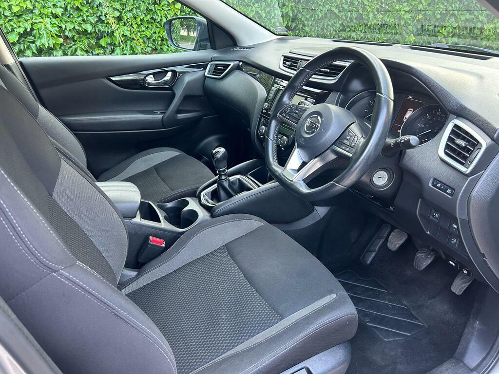 Nissan Qashqai 1.5 Dci 115 N-motion - Suv 5 Seats White #15