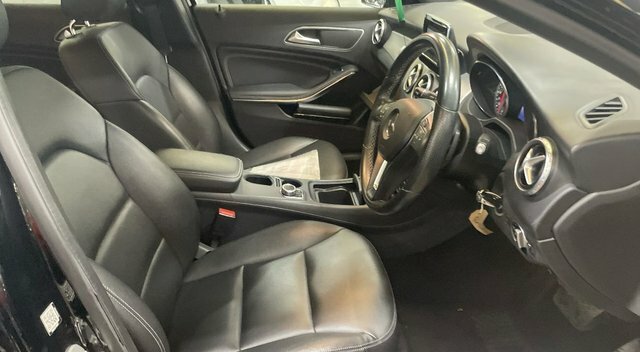 Mercedes-Benz GLA Class 2.1 Gla200 Cdi Sport Suv 7G-dct Euro 6 Black #6