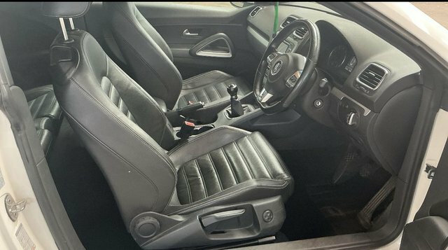 Volkswagen Scirocco 2.0 Tsi Gt Hatchback Euro 5 Lea White #6