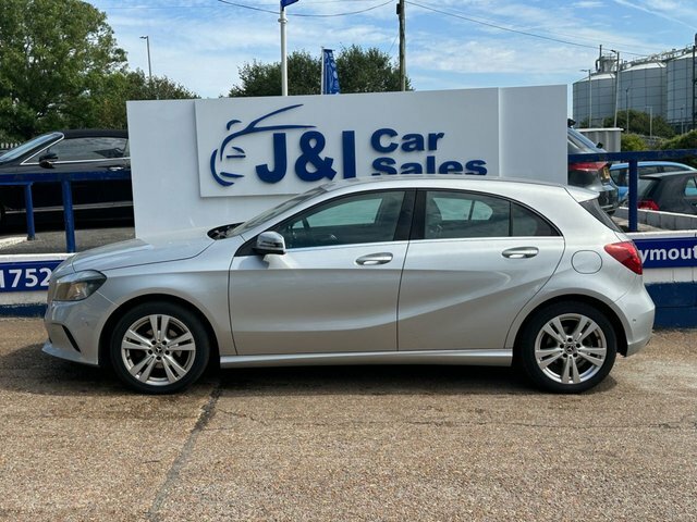 Mercedes-Benz A Class 1.5 A180d Sport Executive Hatchback M KM18WJC Silver #3
