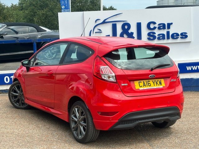 Ford Fiesta 1.0T Ecoboost St-line Hatchback CA16YKW Red #5