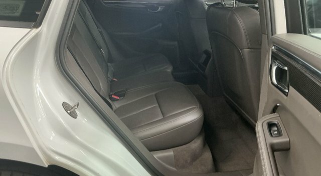 Porsche Macan 3.6 Turbo Pdk 400 Bhp Black #7