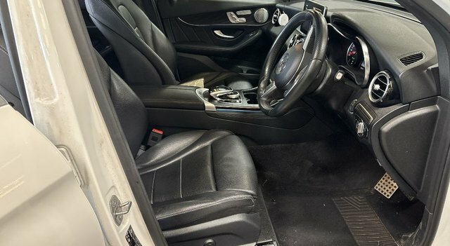 Mercedes-Benz GLC Class 2.1 Glc250d Amg Line Premium Plus Suv White #6