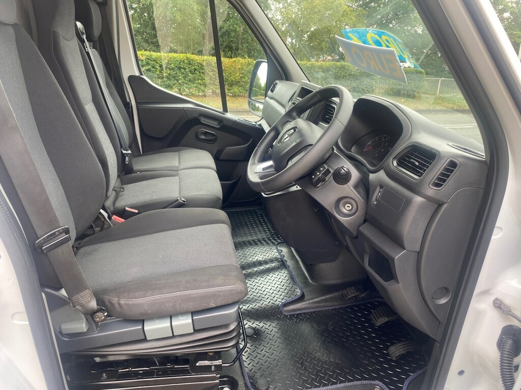 Renault Master Master 2.3 Dci 35 Business Fwd Lwb High Roof Euro White #9