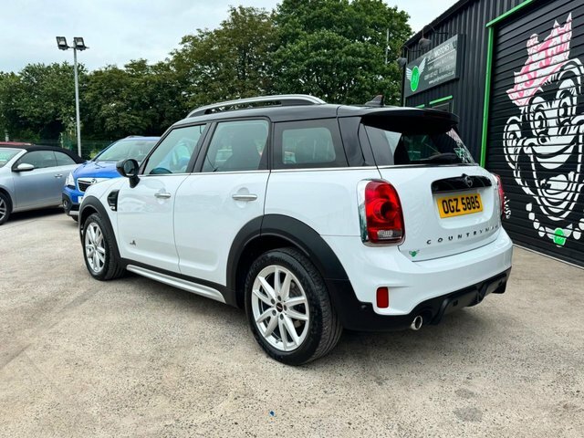 Mini Countryman Cooper Sport Suv White #3