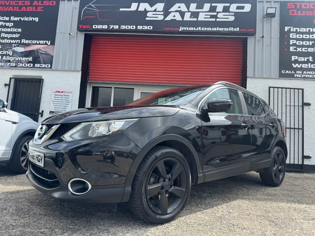 Nissan Qashqai 1.5 Dci N-tec Suv 2Wd Euro 6 S NV66HGY Black #2
