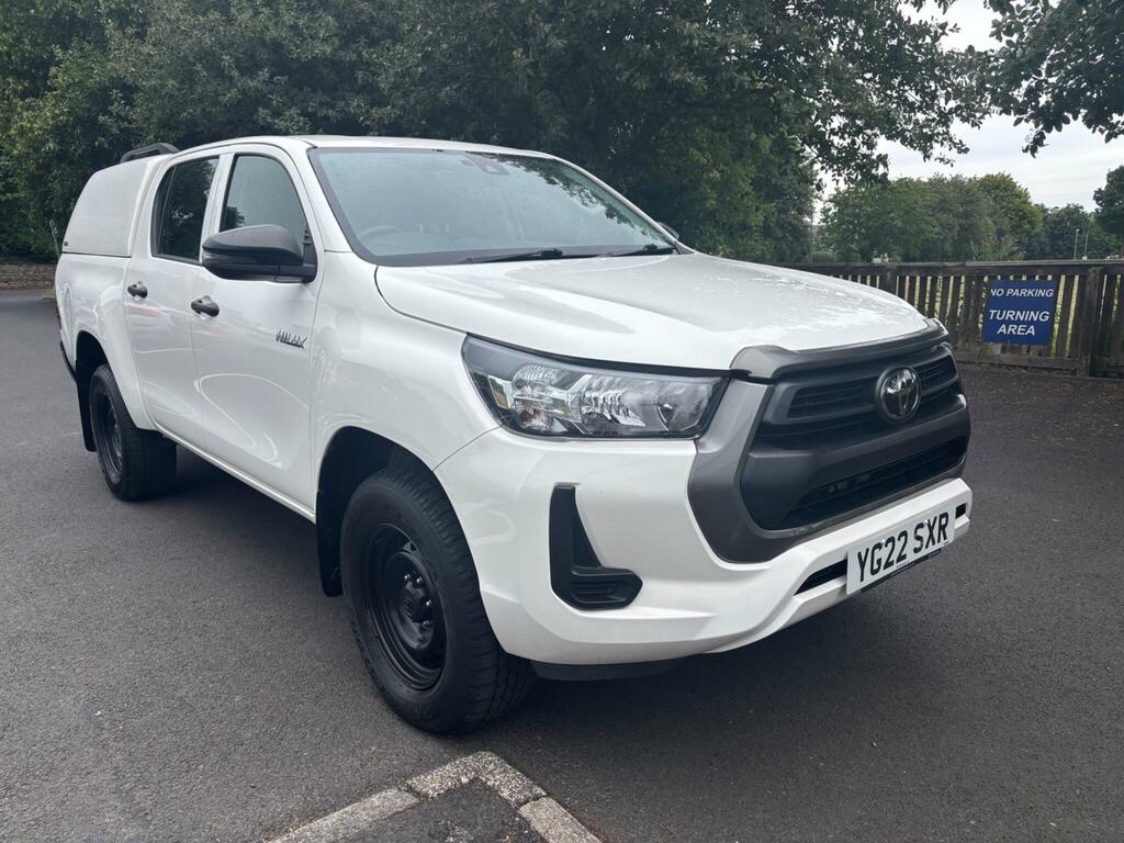 Toyota HILUX 2.4 D-4d Active Extra Cab Pickup 4Wd Euro 6 Ss White