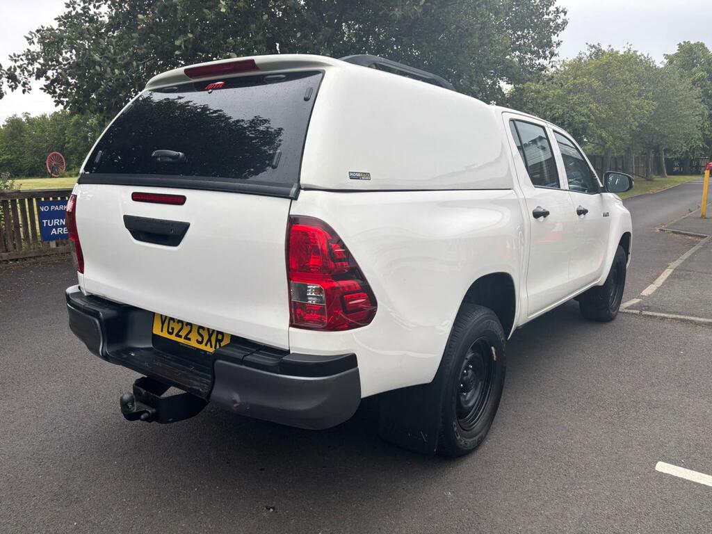 Toyota HILUX 2.4 D Invincible Pickup Double Cab M Blue #7