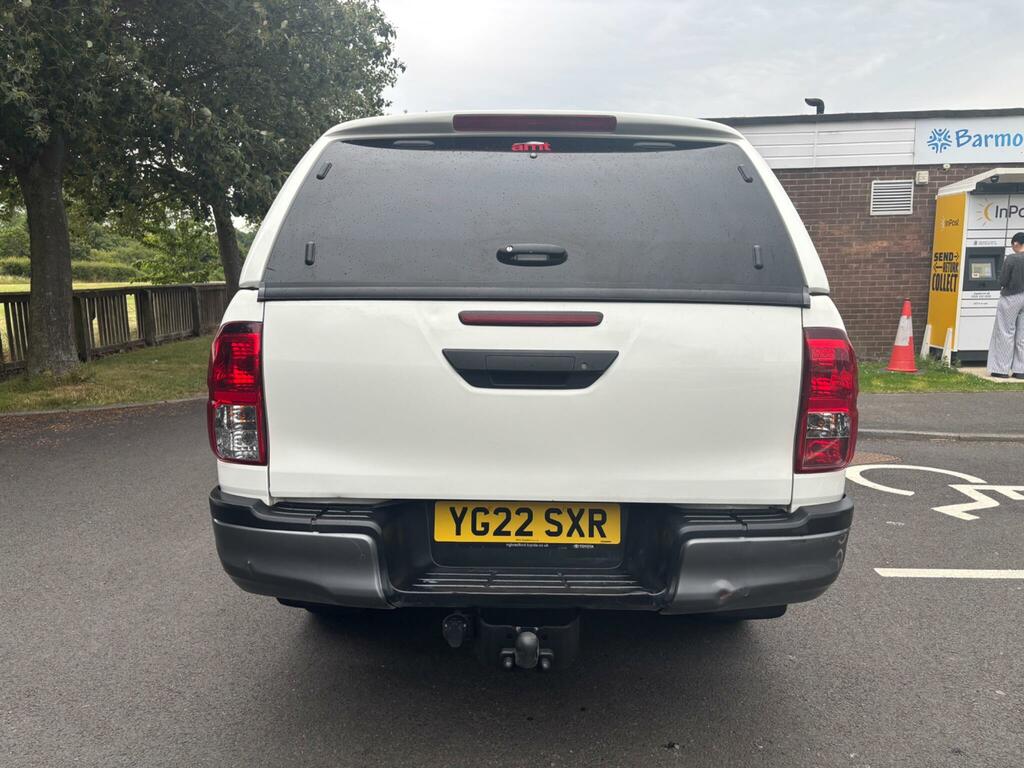 Toyota HILUX 2.4 D-4d Active Extra Cab Pickup 4Wd Euro 6 Ss White #6