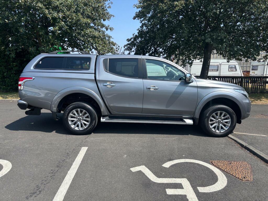 Mitsubishi L200  Grey #8