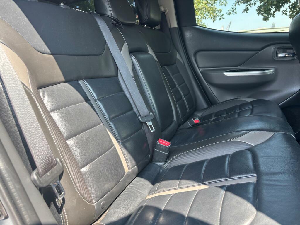 Mitsubishi L200  Grey #15
