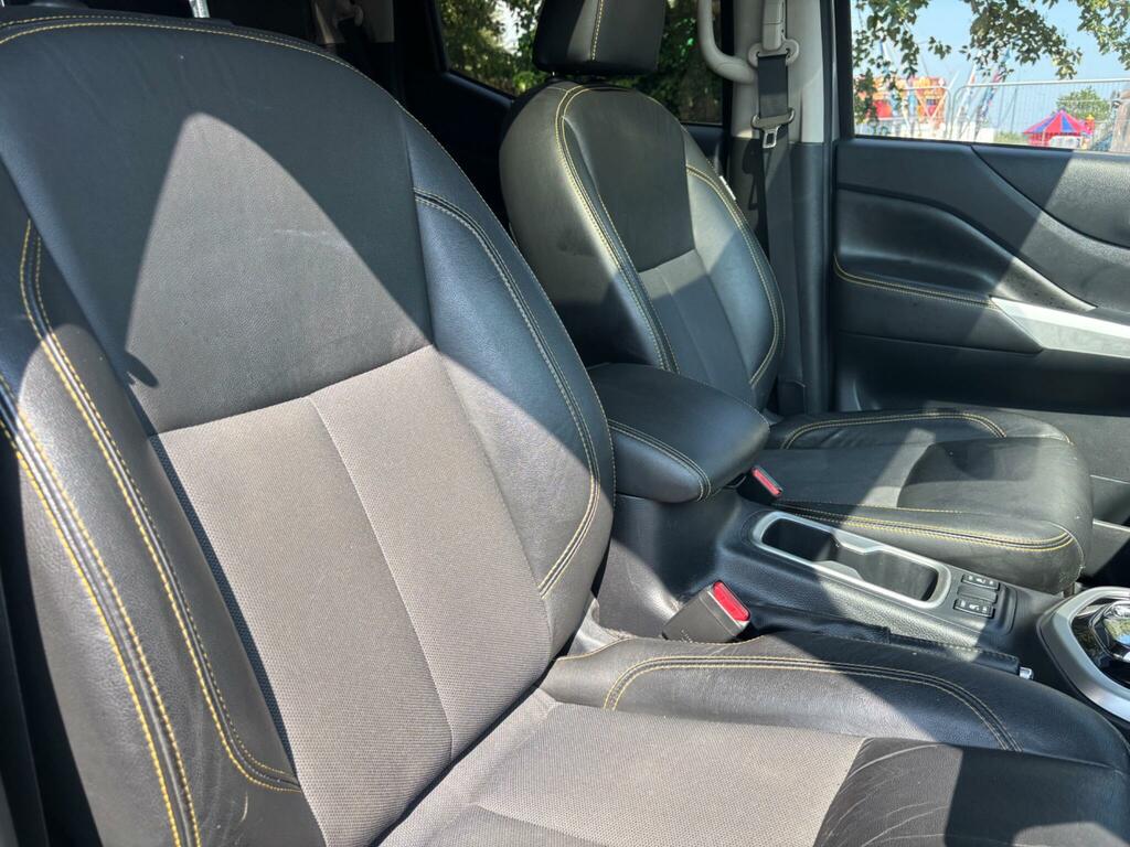 Nissan Navara Automatic Grey #15