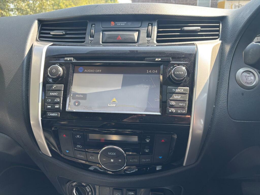 Nissan Navara Automatic Grey #11