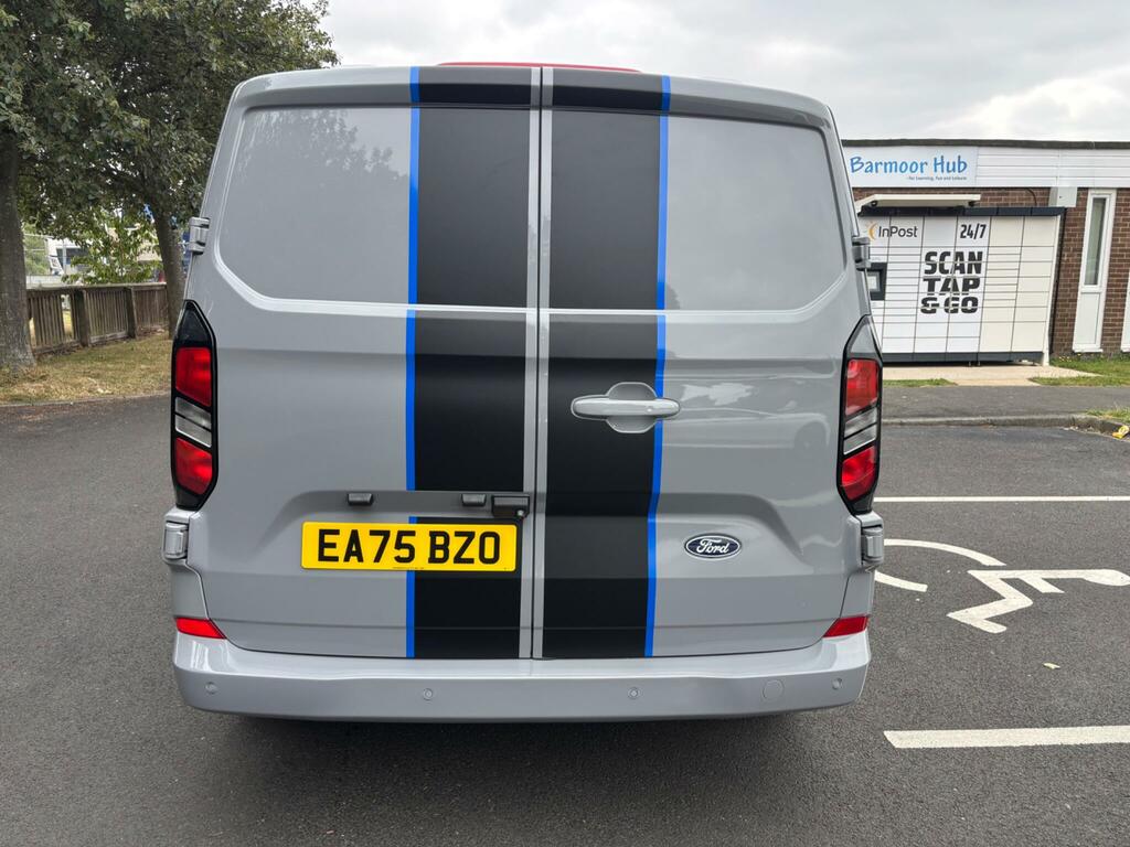 Ford Transit Custom 320 65Kwh Limited L1 H1 Silver #6