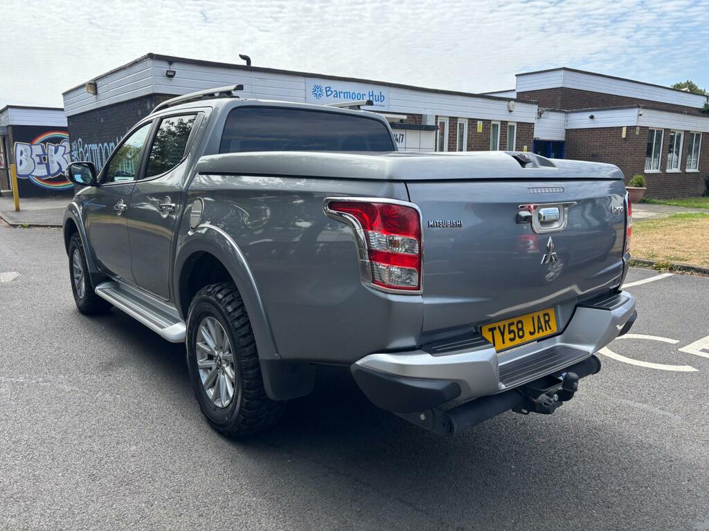 Mitsubishi L200 2.4 Di-d Dc Barbarian 4Wd Euro 6 Grey #5