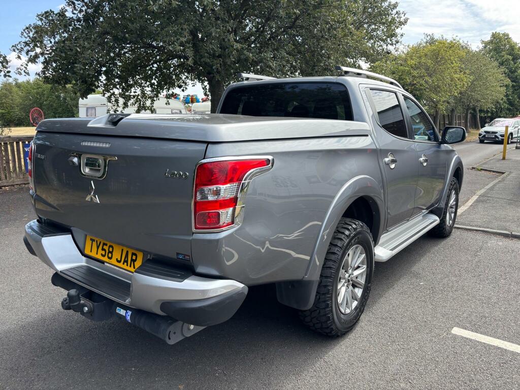 Mitsubishi L200 2.4L Dc Barbarian Grey #7