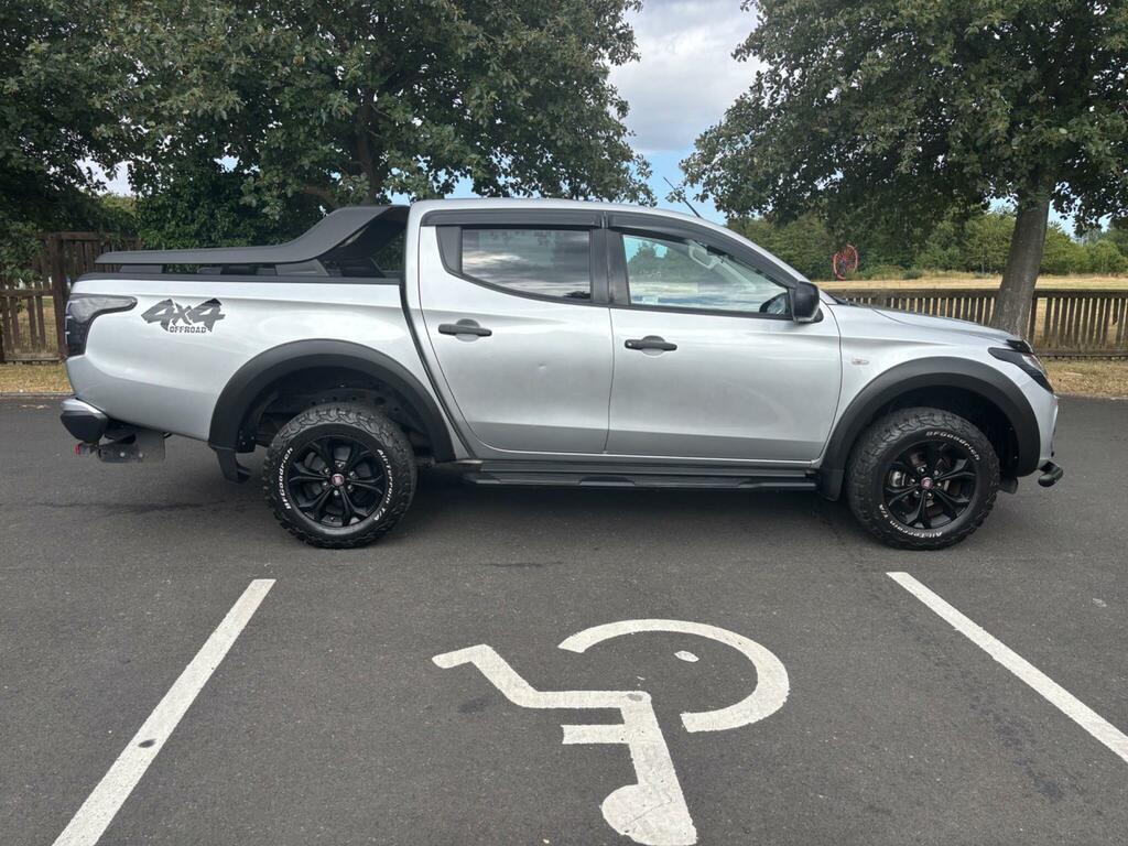Fiat Fullback 2.4 180Hp LX Double Cab Pick Up Grey #8
