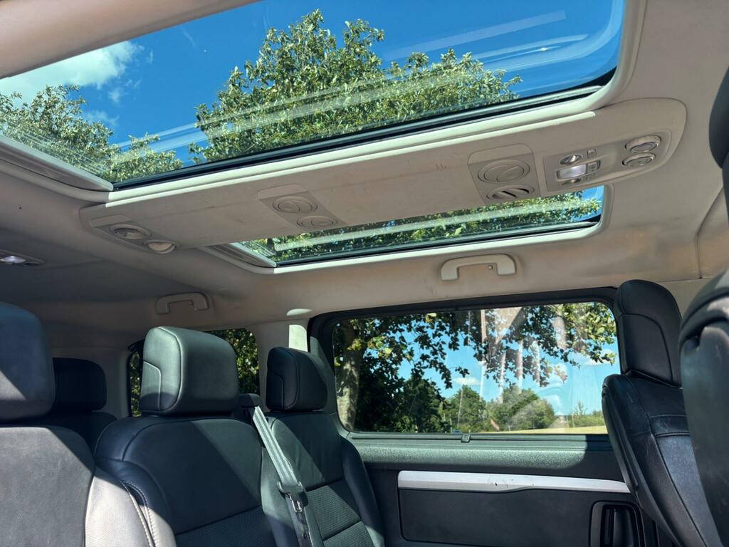 Peugeot Traveller Diesel Black #15