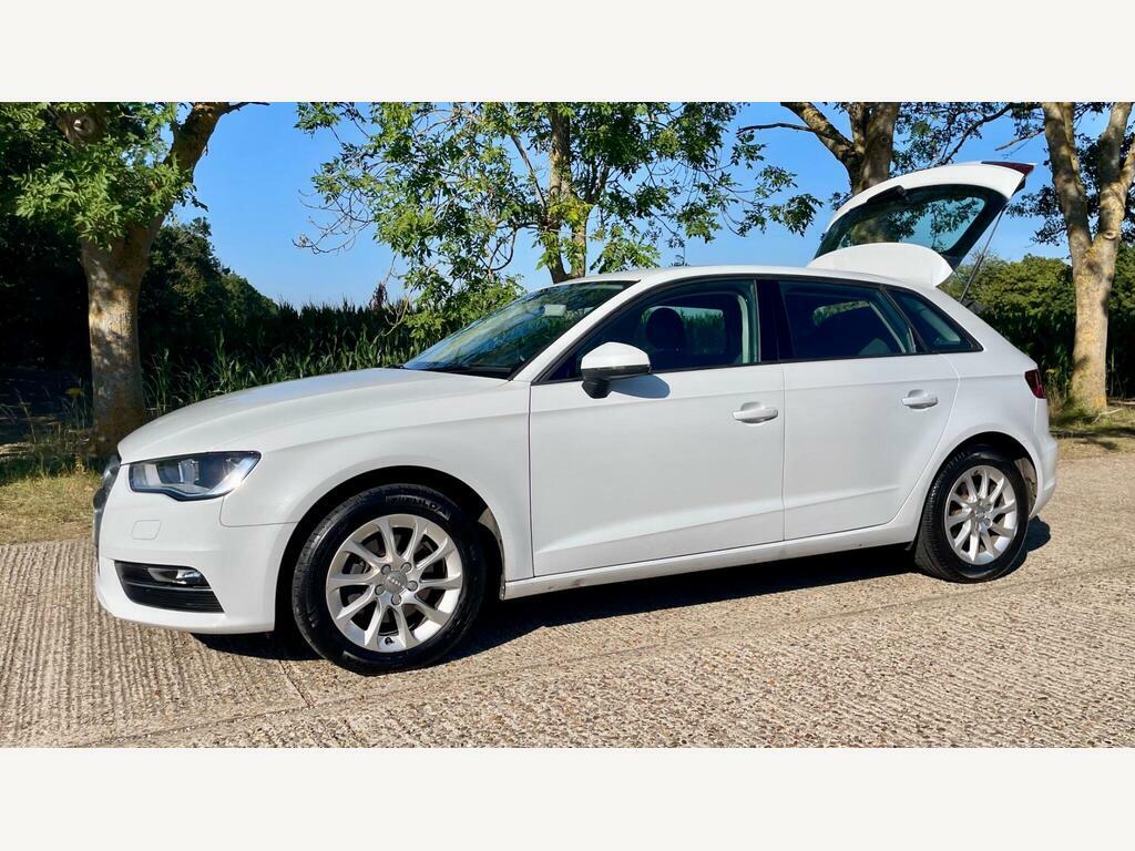 Audi A3 1.4 Tfsi Se Sportback Euro 6 S S RF16MBV White #3