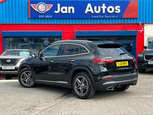 Mercedes-Benz GLA Class 2021 1.3 Gla180 Amg Line Premium Plus 7G-dct Eur Black #2