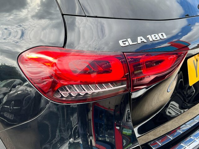 Mercedes-Benz GLA Class 1.3 Gla250e 15.6Kwh Exclusive Edition 8G-dct Euro Black #65