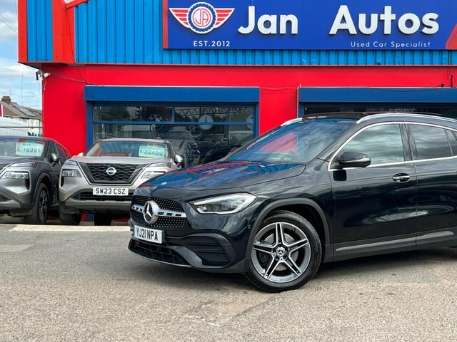 Mercedes-Benz GLA Class 1.3 Gla250e 15.6Kwh Exclusive Edition 8G-dct Euro Black #63