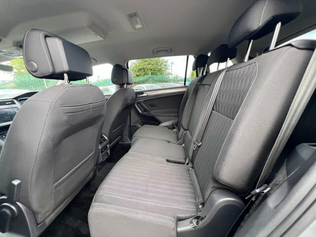 Volkswagen Tiguan Allspace 1.5 Tsi 150Ps Elegance Dsg Black #35
