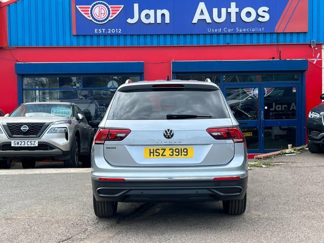 Volkswagen Tiguan Allspace 1.5 Tsi 150Ps Elegance Dsg Black #11