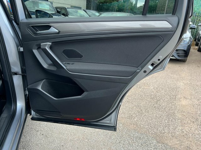 Volkswagen Tiguan Allspace 1.5 Tsi 150Ps Elegance Dsg Black #46