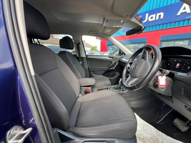 Volkswagen Tiguan Allspace 2022 1.5 Tsi Life Dsg Euro 6 Ss Blue #4