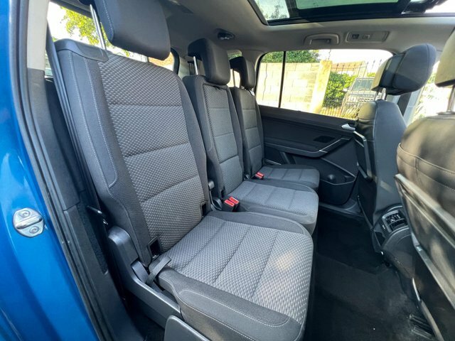 Volkswagen Touran 2020 2.0 Tdi Se Family Mpv Dsg 7Spd Eur Blue #5