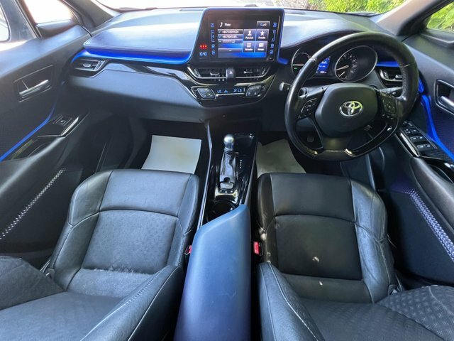 Toyota C-Hr 2017 1.8 Vvt-h Dynamic Cvt Euro 6 Ss Silver #3