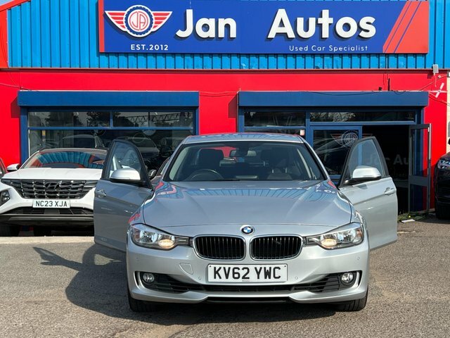 BMW 3 Series Estate 2.0 318D Luxury Touring Euro 5 Ss 5 White #12
