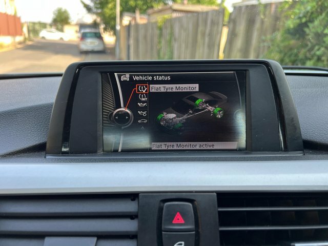 BMW 3 Series Estate 2.0 318D Luxury Touring Euro 5 Ss 5 White #45