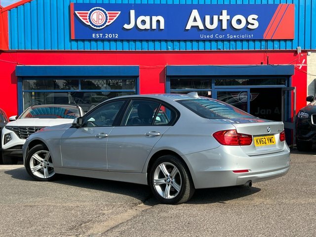 BMW 3 Series 2012 2.0 320I Se Euro 5 Ss Silver #2