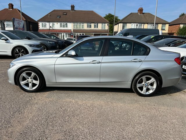 BMW 3 Series Estate 2.0 318D Luxury Touring Euro 5 Ss 5 White #16