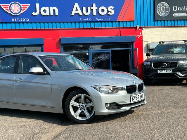 BMW 3 Series Estate 2.0 318D Luxury Touring Euro 5 Ss 5 White #8