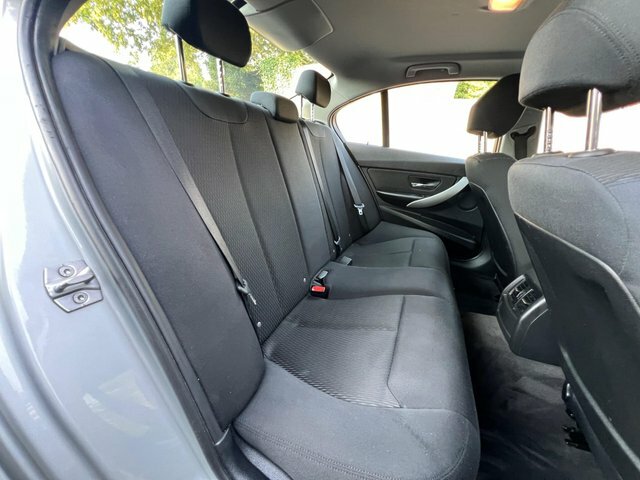 BMW 3 Series Estate 2.0 318D Luxury Touring Euro 5 Ss 5 White #29