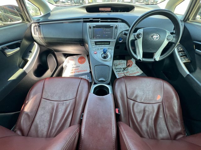 Toyota Prius 1.8 Vvt-h Hatchback Hybrid Cvt Euro 6 White #17