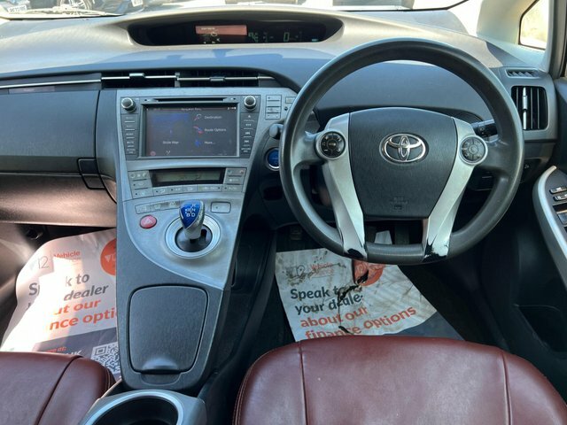 Toyota Prius 2019 1.8 Vvt-h T4 Hatchback Hybrid Cvt Black #3