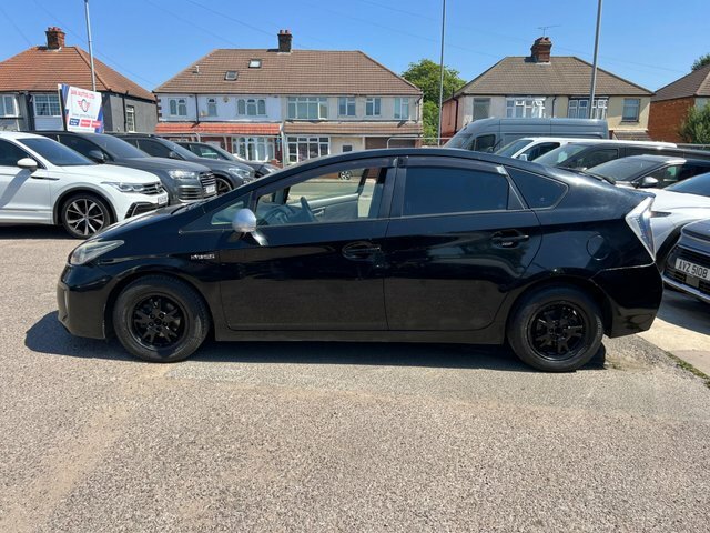 Toyota Prius 1.8 Vvt-h Hatchback Hybrid Cvt Euro 6 White #11
