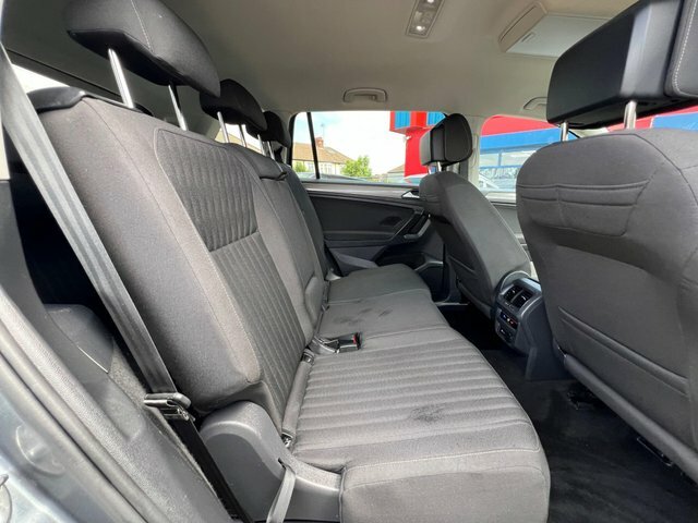 Volkswagen Tiguan Allspace 2023 1.5 Tsi Life Dsg Euro 6 Ss KE72BKJ Grey #5