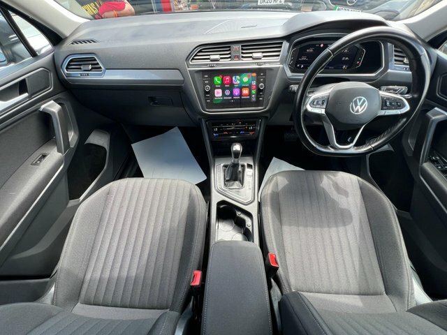 Volkswagen Tiguan Allspace 2023 1.5 Tsi Life Dsg Euro 6 Ss KE72BKJ Grey #3