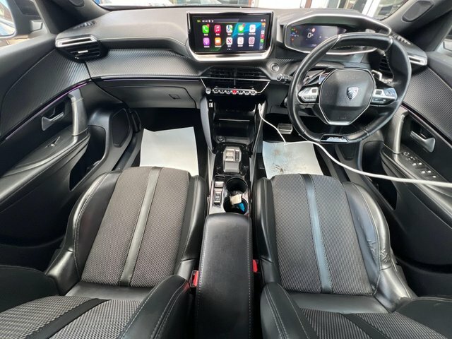 Peugeot 2008 2023 1.2 Puretech Gt Eat Euro 6 Ss Black #2
