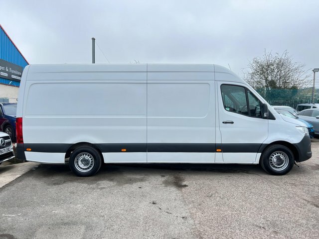 Mercedes-Benz Sprinter 2021 2.0 315 Cdi Progressive Rwd L3 H2 Euro 6 Ss White #2