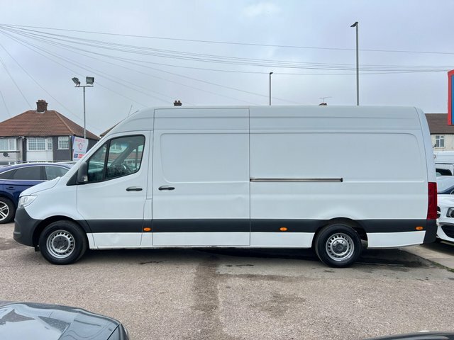 Mercedes-Benz Sprinter 2021 2.0 315 Cdi Progressive Rwd L3 H2 Euro 6 Ss White #3