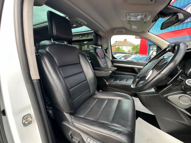 Peugeot Traveller Active Grey #3
